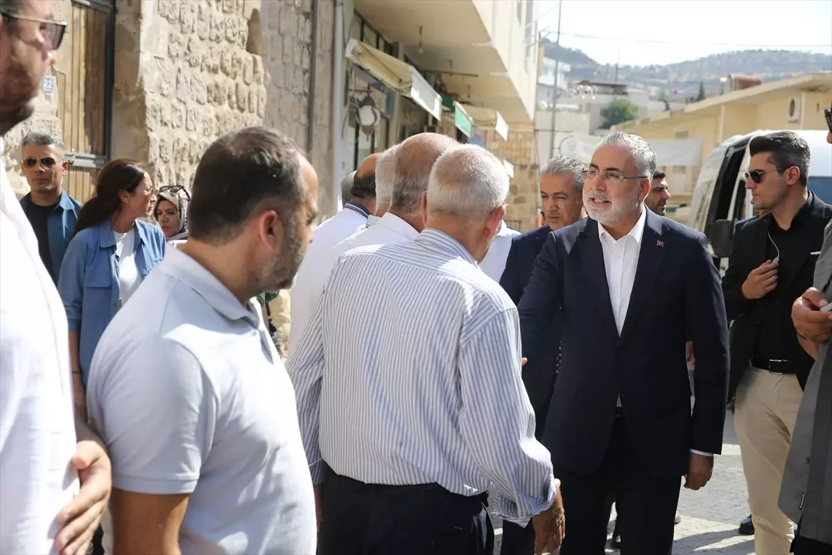 Bakan Işıkhan Mardin’de Barış Yemeğine Katıldı