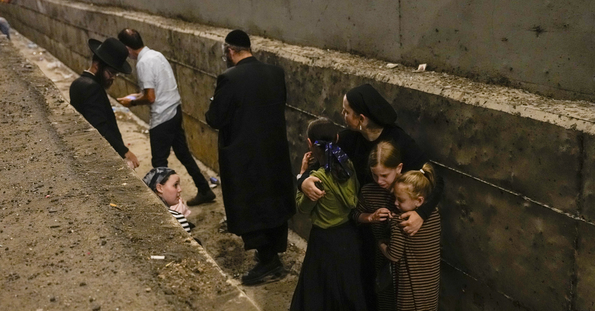 İran yüzlerce füze attı, ” sığınak uyarısı” 1 saat 10 dakikada sona erdi