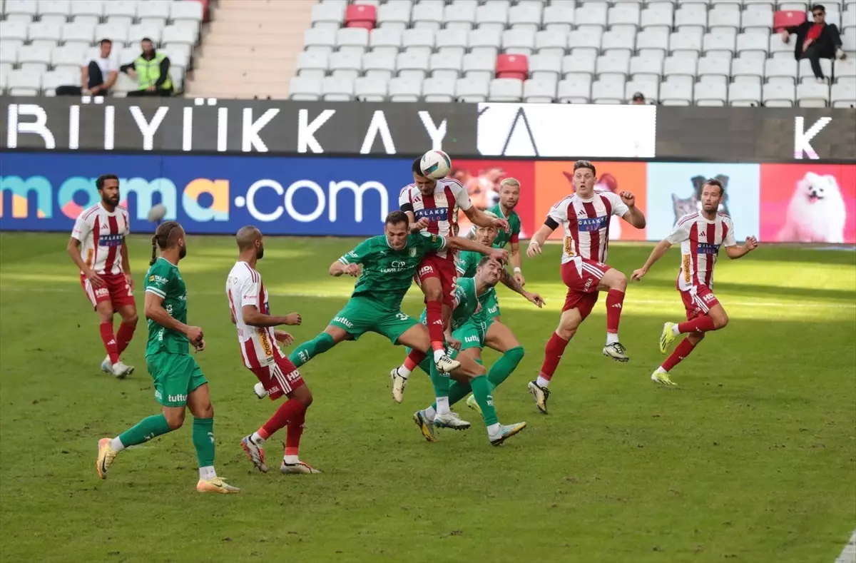 Antalyaspor, Bodrum FK’yi 3-2 Geçti