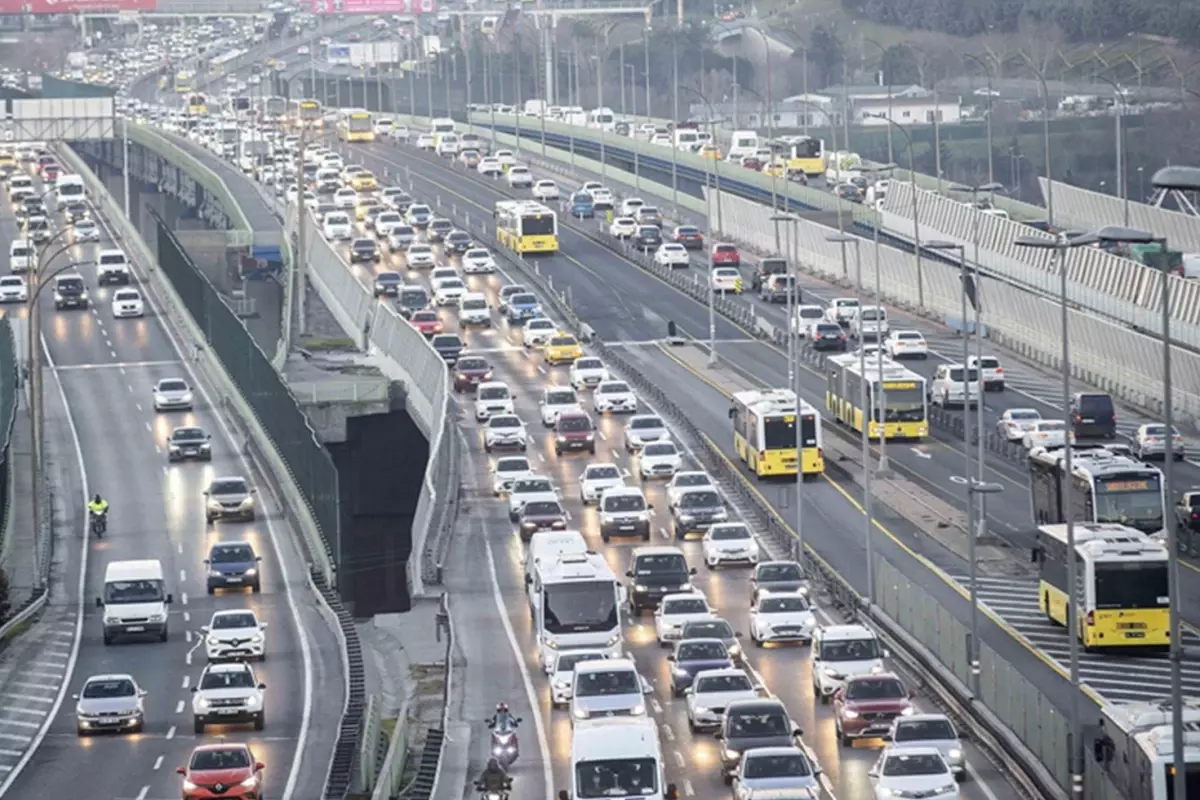 İstanbul trafikte dünyanın 1 numarası oldu! New York bile ardında kaldı